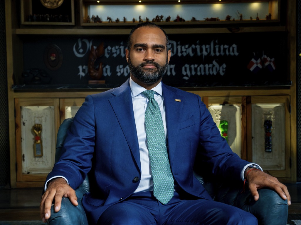 Samuel Sena Un L der Comprometido Con El Progreso De Su Naci n RDE Samuel Sena Un L der Comprometido Con El Progreso De Su Naci n RDE