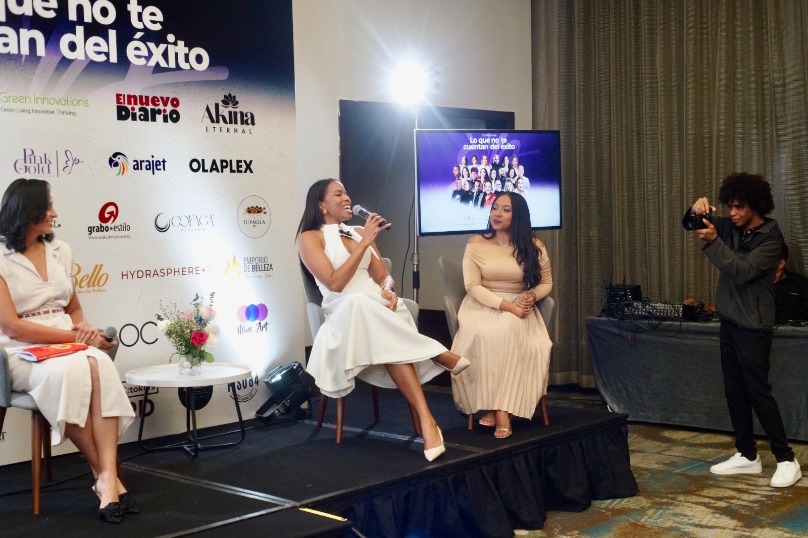 Periodista María Jiménez participa en la conferencia “Lo que no te cuentan del éxito” por el Día de la Juventud - RDE Digital