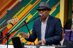 Ramon-Orlando Agenda cultural: Música, teatro y arte para disfrutar en la capital - RDE Digital